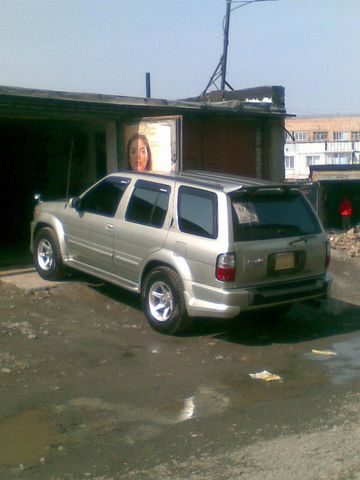 1997 Nissan Terrano Regulus