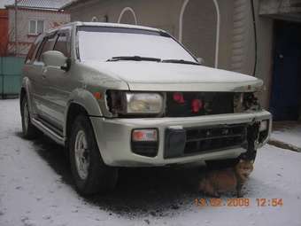 Nissan Terrano Regulus