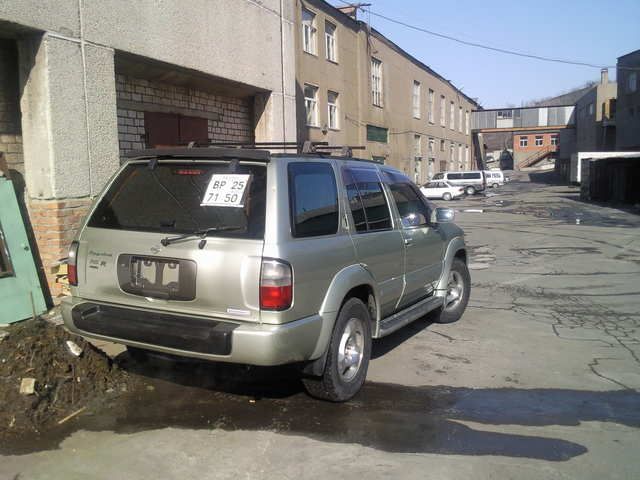 1997 Nissan Terrano Regulus