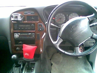 1998 Nissan Terrano Regulus
