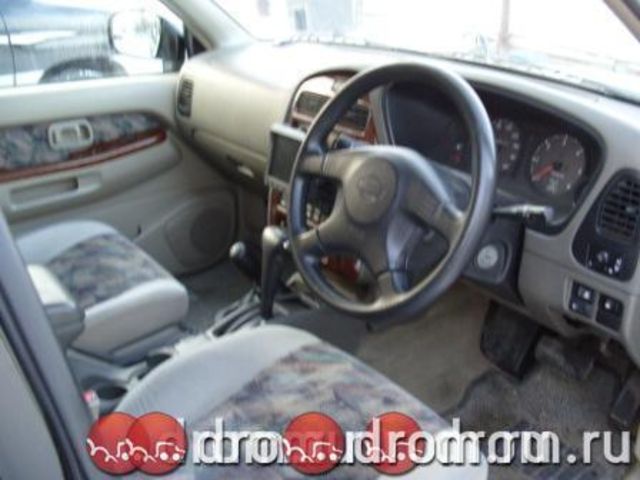 1998 Nissan Terrano Regulus