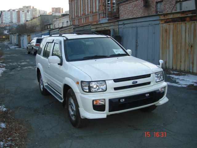 1998 Nissan Terrano Regulus