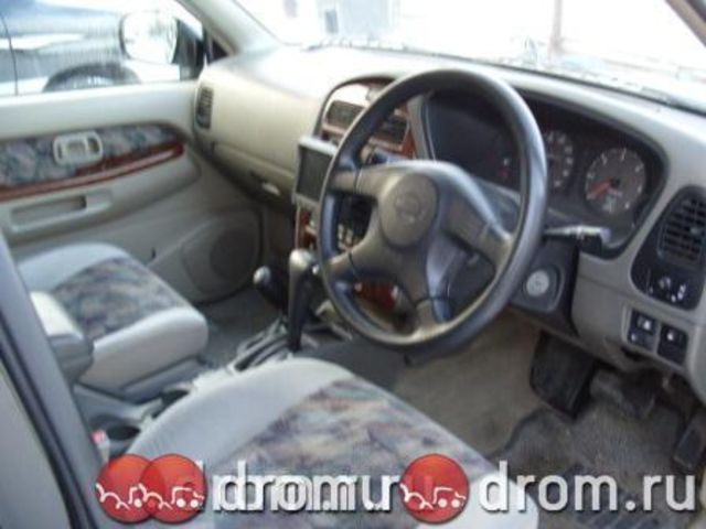 1998 Nissan Terrano Regulus