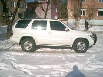 1998 Nissan Terrano Regulus Pictures