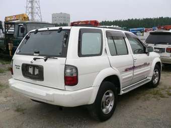 1998 Nissan Terrano Regulus Pictures