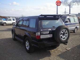 1998 Nissan Terrano Regulus Images