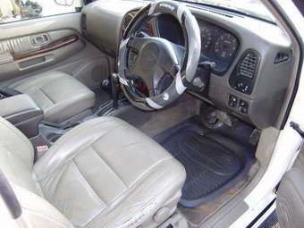 1998 Nissan Terrano Regulus Pictures