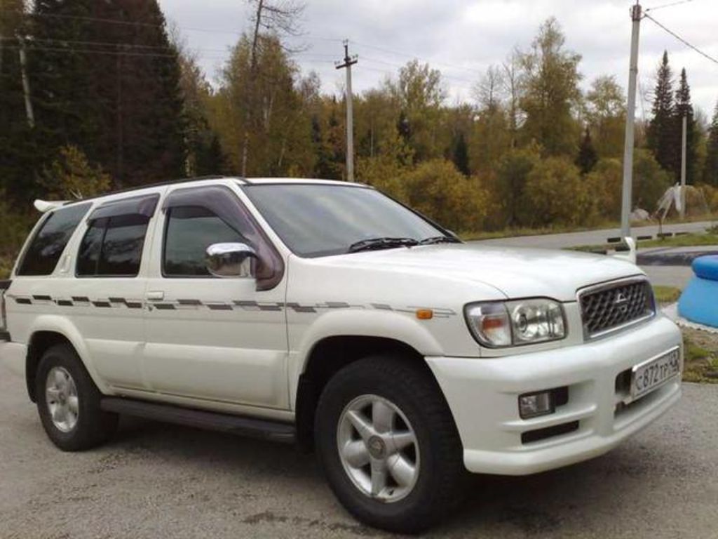 1999 Nissan Terrano Regulus