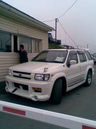 1999 Nissan Terrano Regulus Images