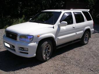 2000 Nissan Terrano Regulus Photos