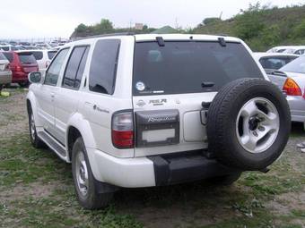 2002 Nissan Terrano Regulus Images
