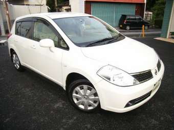 2004 Nissan Tiida For Sale