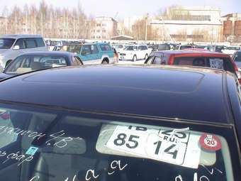 2004 Nissan Tiida Pictures