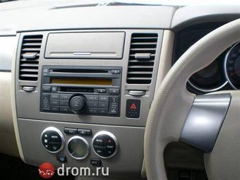 2004 Nissan Tiida For Sale