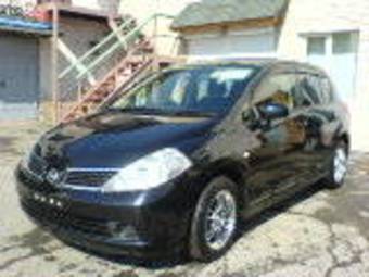 2004 Nissan Tiida Pictures