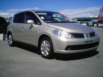 2004 Nissan Tiida For Sale