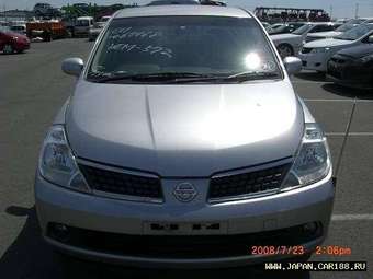 2005 Nissan Tiida