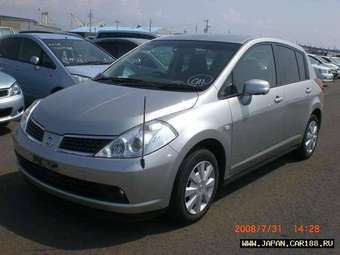 2005 Nissan Tiida Wallpapers