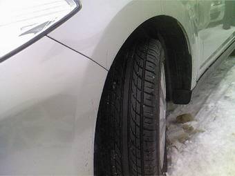 2005 Nissan Tiida Images