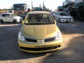 2005 Nissan Tiida Wallpapers