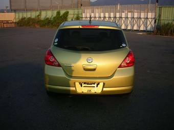 2005 Nissan Tiida Wallpapers