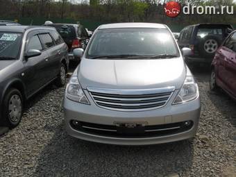 2005 Nissan Tiida Wallpapers