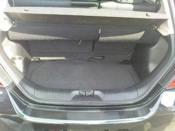 2005 Nissan Tiida Pictures