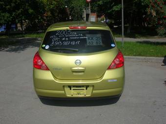 2005 Nissan Tiida Pictures