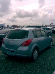 2005 Nissan Tiida Photos