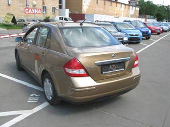 2007 Nissan Tiida Photos