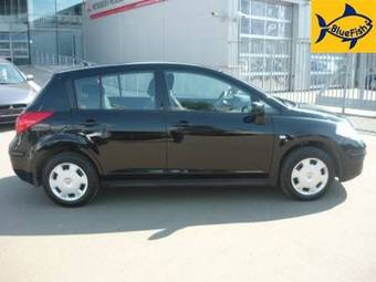 2007 Nissan Tiida Pictures