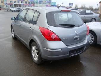 2008 Nissan Tiida Photos