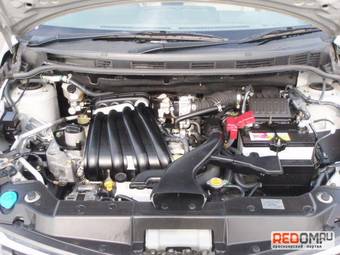 2008 Nissan Tiida Pictures