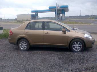 2008 Nissan Tiida Photos