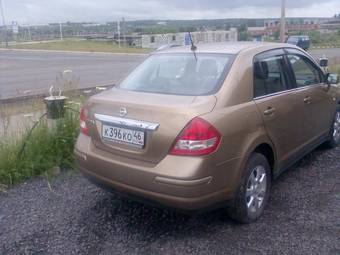 2008 Nissan Tiida Pictures