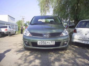 2008 Nissan Tiida Photos