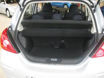 2008 Nissan Tiida Pictures