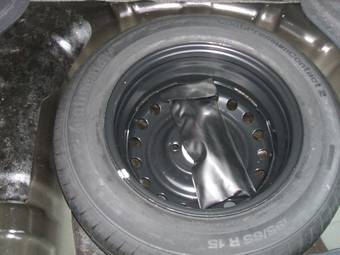 2008 Nissan Tiida Pictures