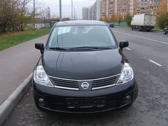 2008 Nissan Tiida Photos