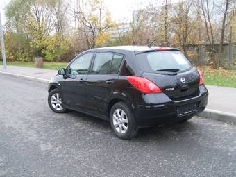 2008 Nissan Tiida Photos