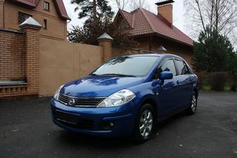 2008 Nissan Tiida Photos