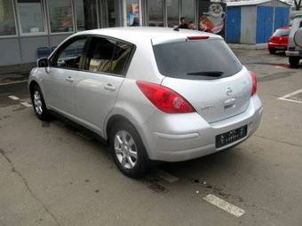 2008 Nissan Tiida Photos