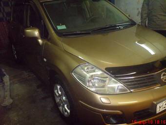 2008 Nissan Tiida Photos