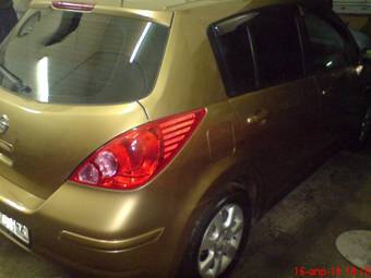 2008 Nissan Tiida Pictures