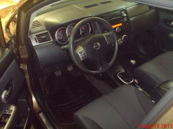 2008 Nissan Tiida Photos
