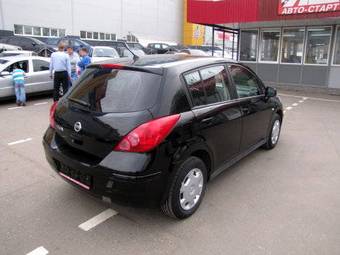 2008 Nissan Tiida Photos