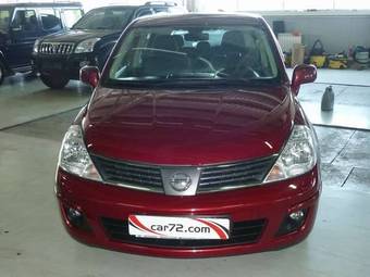 2008 Nissan Tiida Photos