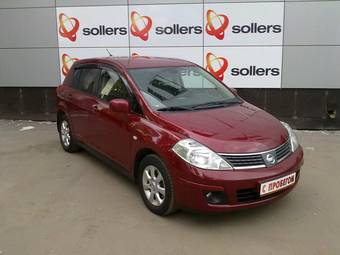 2008 Nissan Tiida Pictures