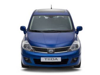 2009 Nissan Tiida Pictures