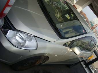 2002 Nissan Tiida Latio Wallpapers
